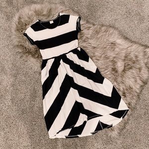 ❄️ 2/$15! Girls Striped Gymboree Dress ❄️